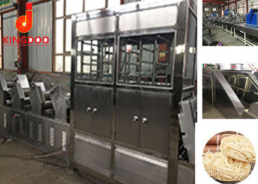 Hoge snelheidschow de Noedels die van Mein Machine met Samenstellings Rolling Machine maken